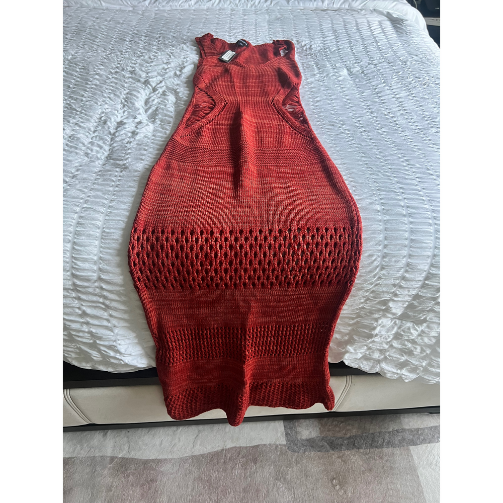 PrettyLittleThing Maxi Dress in Orange - Picture 6 of 9